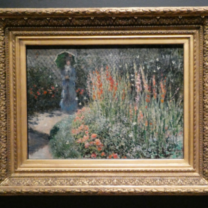 Rounded Flowerbed - Claude Monet